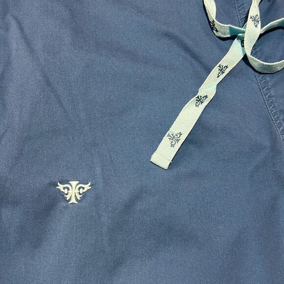 Med Couture Scrub Set Size L - Picture 2 of 9